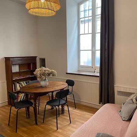 Grand Studio Style Bordelais Dans Le Triangle D'Or Bordeaux Bagian luar foto