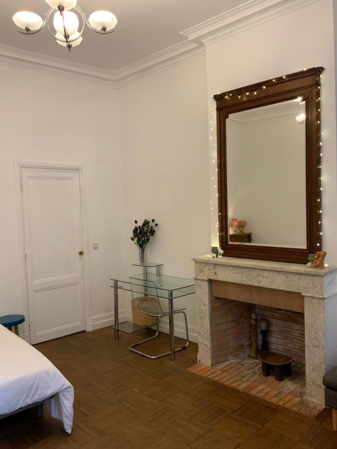 Grand Studio Style Bordelais Dans Le Triangle D'Or Bordeaux Bagian luar foto