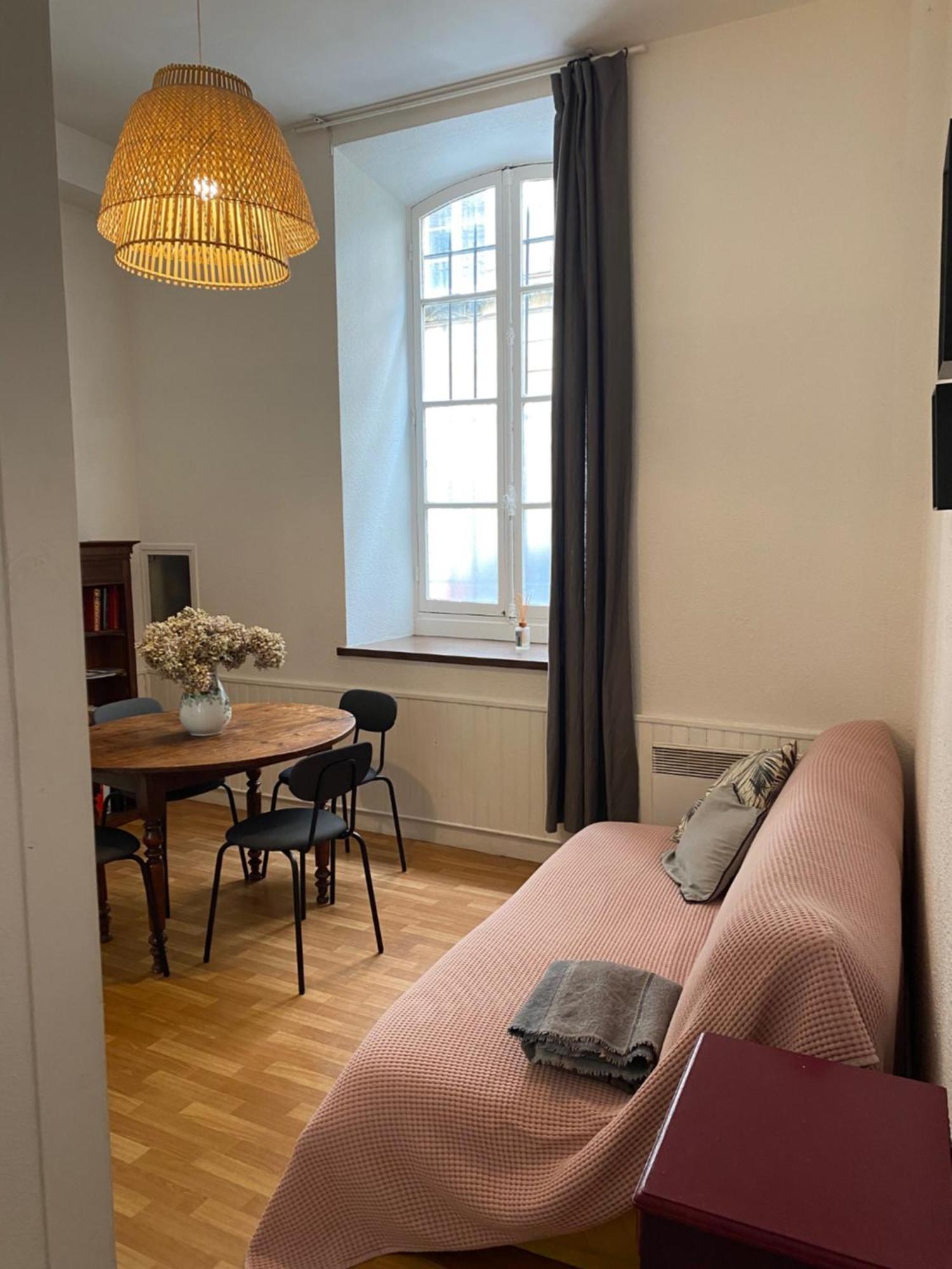Grand Studio Style Bordelais Dans Le Triangle D'Or Bordeaux Bagian luar foto